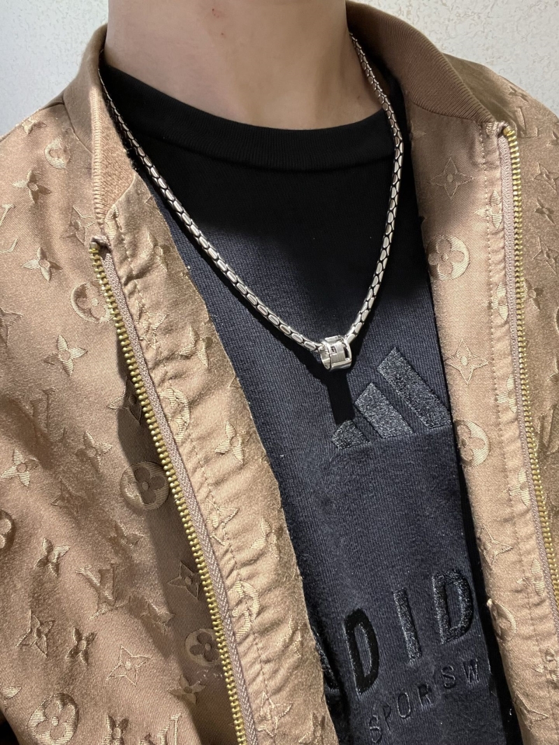 Gvc*1 necklaces